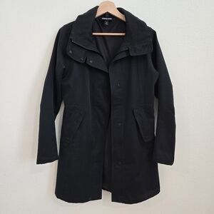 Patagonia Black Parka jacket size xs missing hoodie